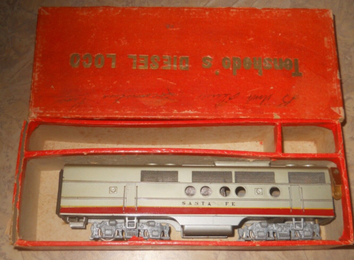 HO Tenshodo Brass Santa Fe War Bonnet Passenger FT-B Dummy