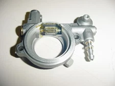 OIL PUMP FOR STIHL CHAINSAW 026 PRO MS260 NEW 1121 007 1043  ---- BOX 303