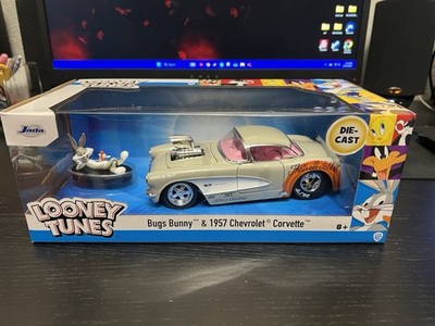 Hollywood Rides Looney Tunes Bugs Bunny Die-Cast 1957 Chevrolet Corvette New