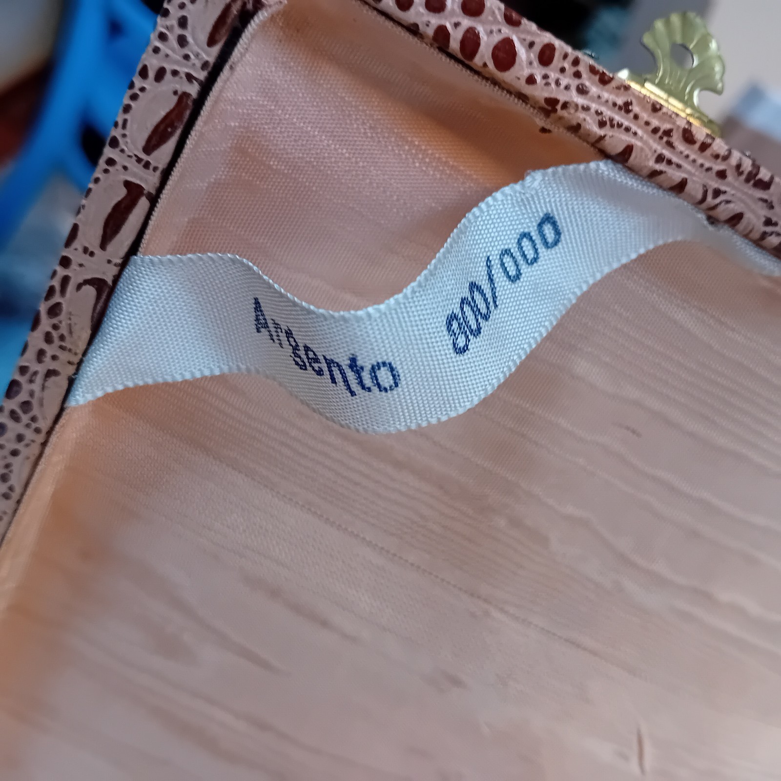 Foto 2 di 3