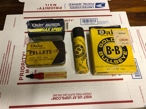 Vintage lot of 5 Daisy air gun, rifle * BB * Pellet * Gun Oil * Containers