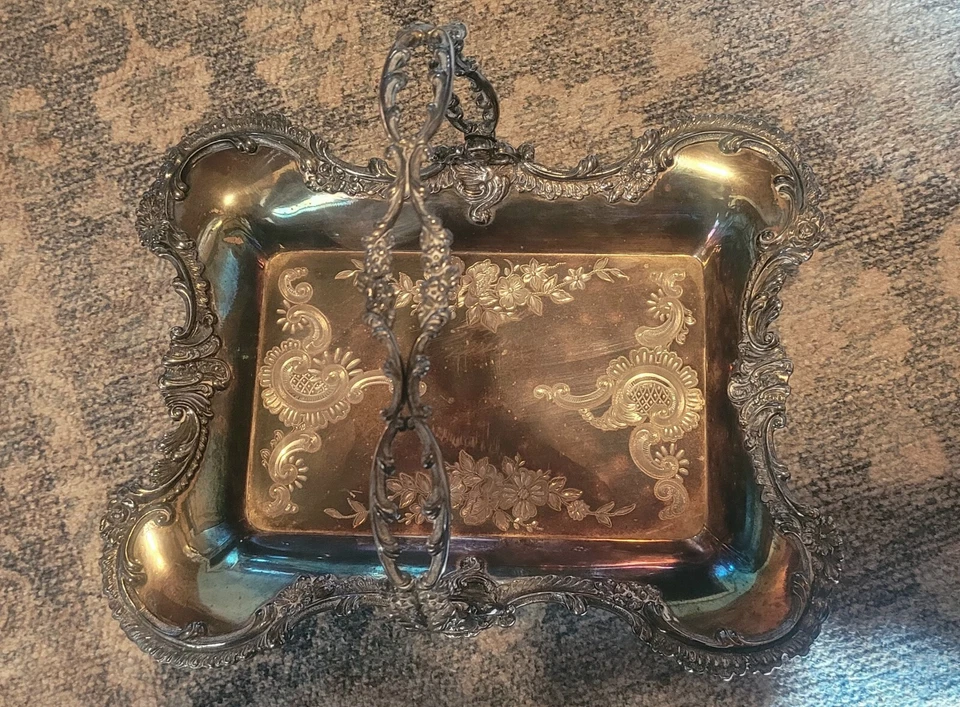 Antigua cesta con patas de placa de plata cuádruple meridiana Foto 3 de 4