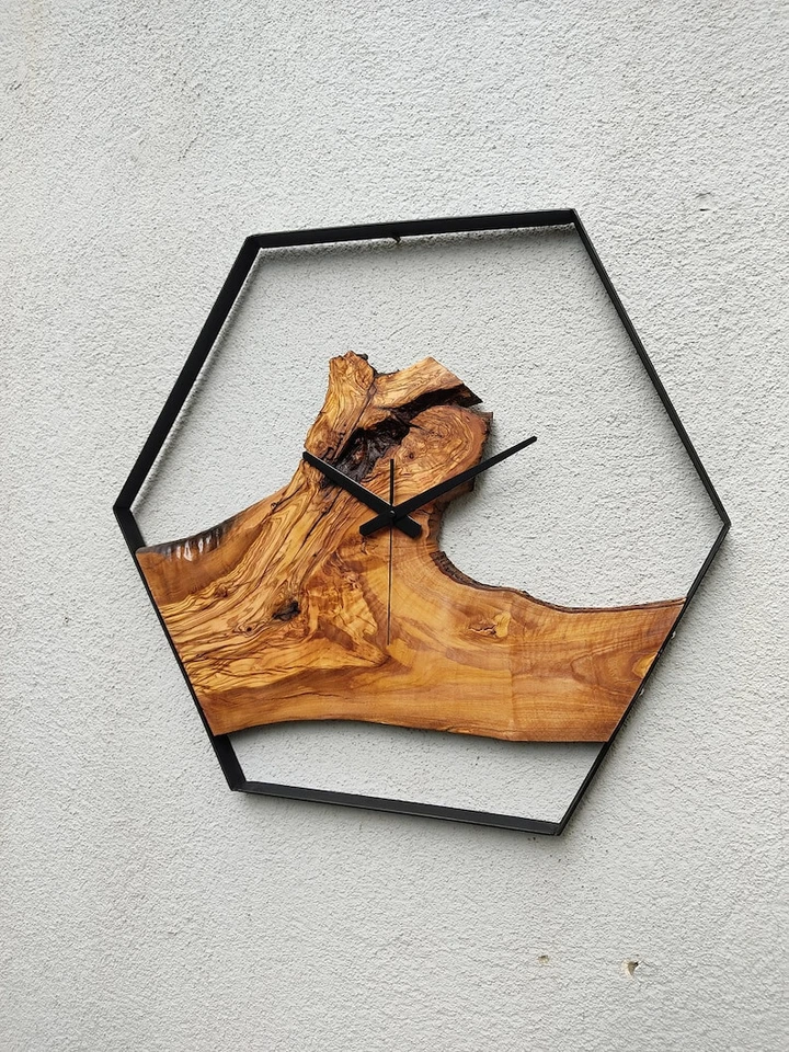 Reloj de Pared Estilo Único y Elegante Decorativo Diseñador Hecho a Mano Madera de Olivo, Regalo Foto 3 de 4
