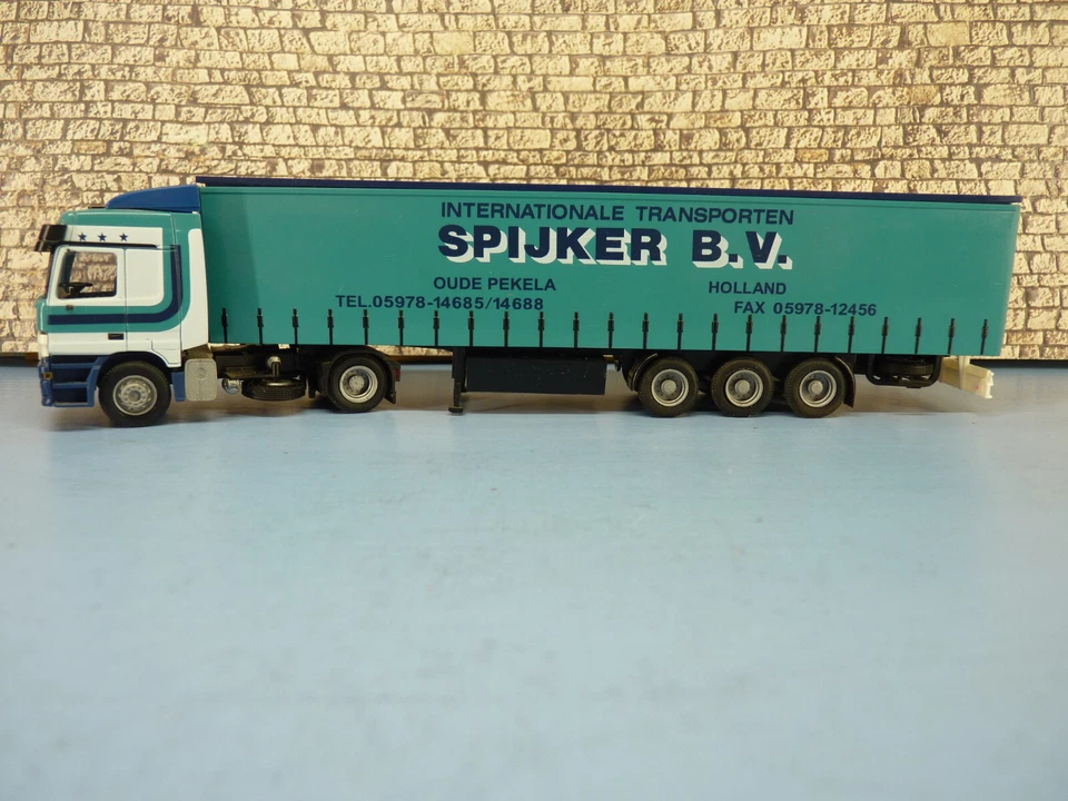 AMW HO 1/87 Camion MERCEDES + SEMI 3 essieux "SPIJKER B.V." - Photo 2/4