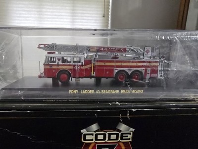 Code 3 Collectibles FDNY Seagrave Rearmount Ladder Truck 43 Spanish Harlem Nice!
