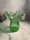 Vintage Anchor Hocking Green Swirl Glass Ruffle Rim Vase