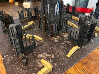 Große Menge Warhammer 40K Grabenkreuzzug Ruinen Miniaturen Spiel Gelände