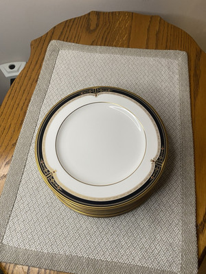 NORITAKE 9758 GOLD & SABLE EIGHT SALAD PLATES FREE SHIP