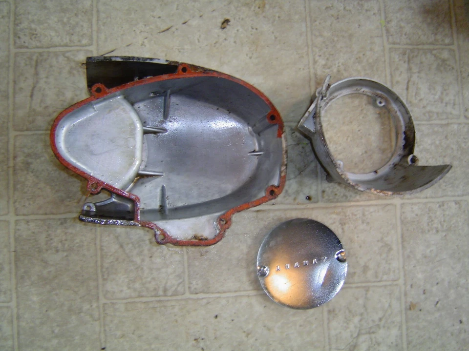 CUBIERTA EMBRAGUE YAMAHA YA 5 Y CUBIERTA CARBURADOR Foto 2 de 2