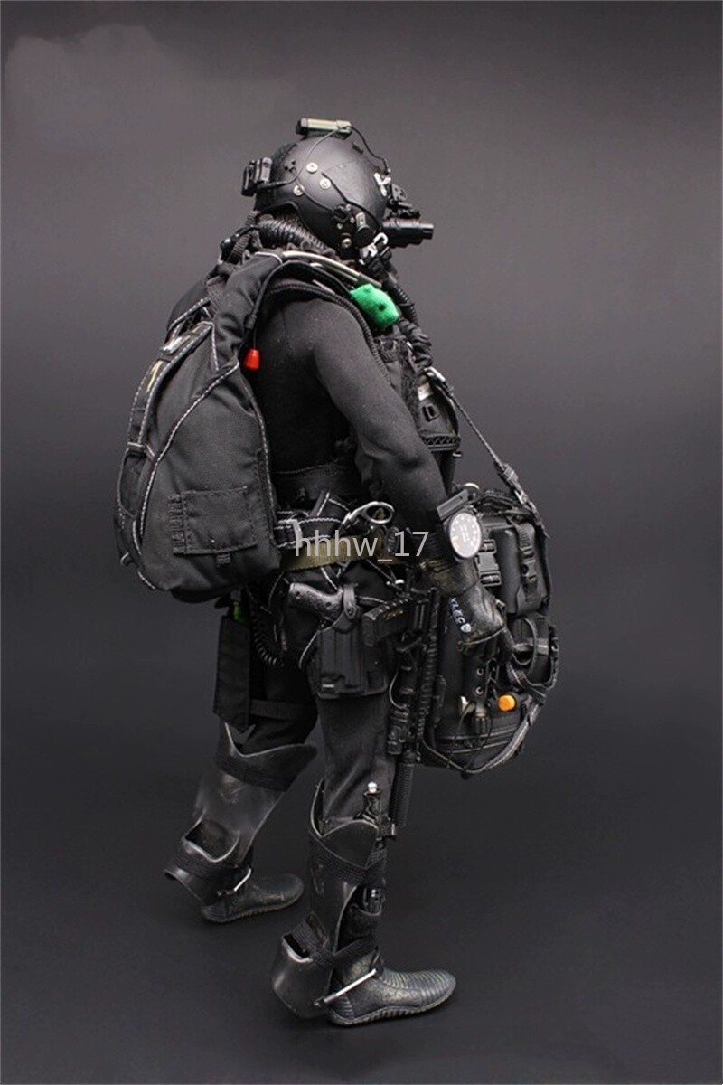 ホットトイズ US NAVY SEAL NGHT OPS JUMPER Michael Crawford's