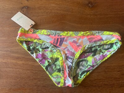 Maaji  Swim Bikini Bottom Reversible Multicolor leaves/Horses Size Large NWT