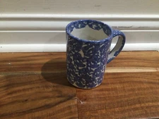 2002 Conner Prairie Salt Glazed Blue Spongeware Pottery Coffee Mug Cup 4.5''X3.2