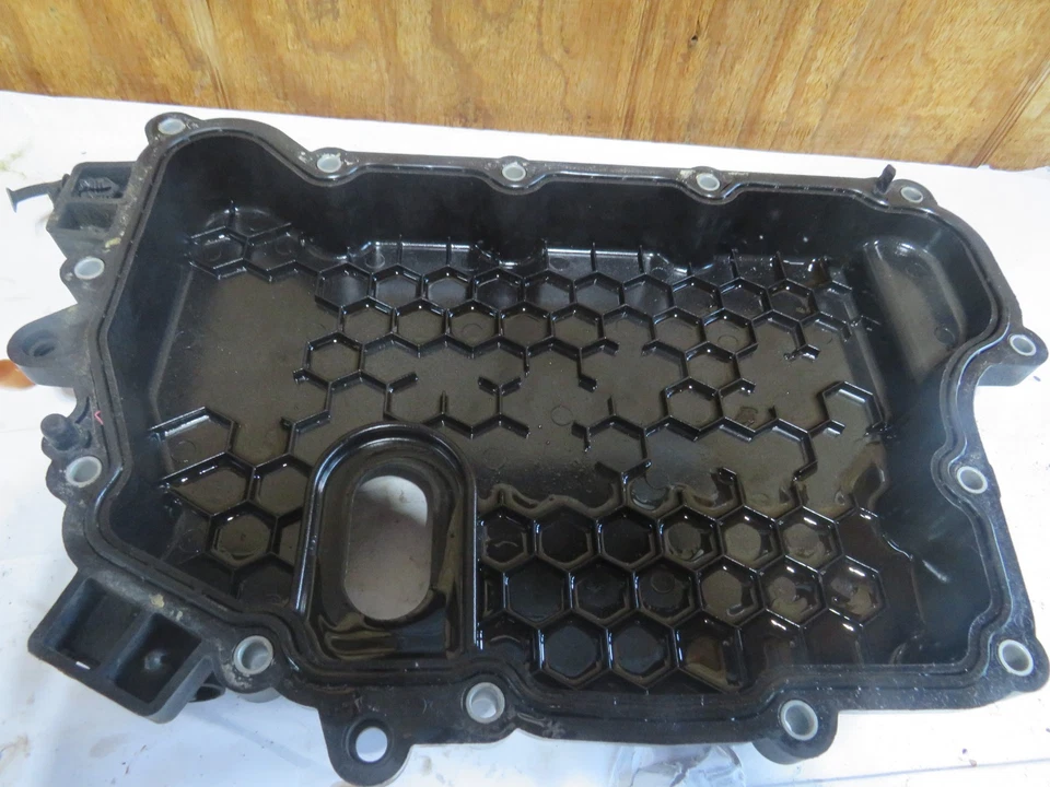 GMC 2011 carrocería de válvula de transmisión terreno cubierta OEM Foto 3 de 4