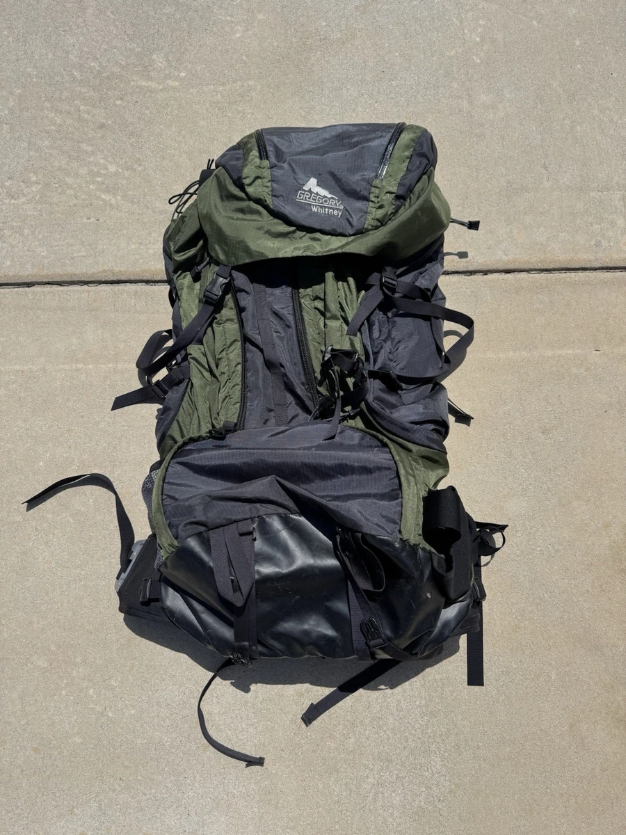 back to school book bag jansport SuperBreak Plus Backpack – DTLR 25-50 Carry your essentials and Herschel Supply Co. Classic Color:Dune Beige