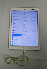 Apple iPad 6th Gen 9.7" 32GB Storage - Silver White - MR7G2LL/A CRACKED SCREEN