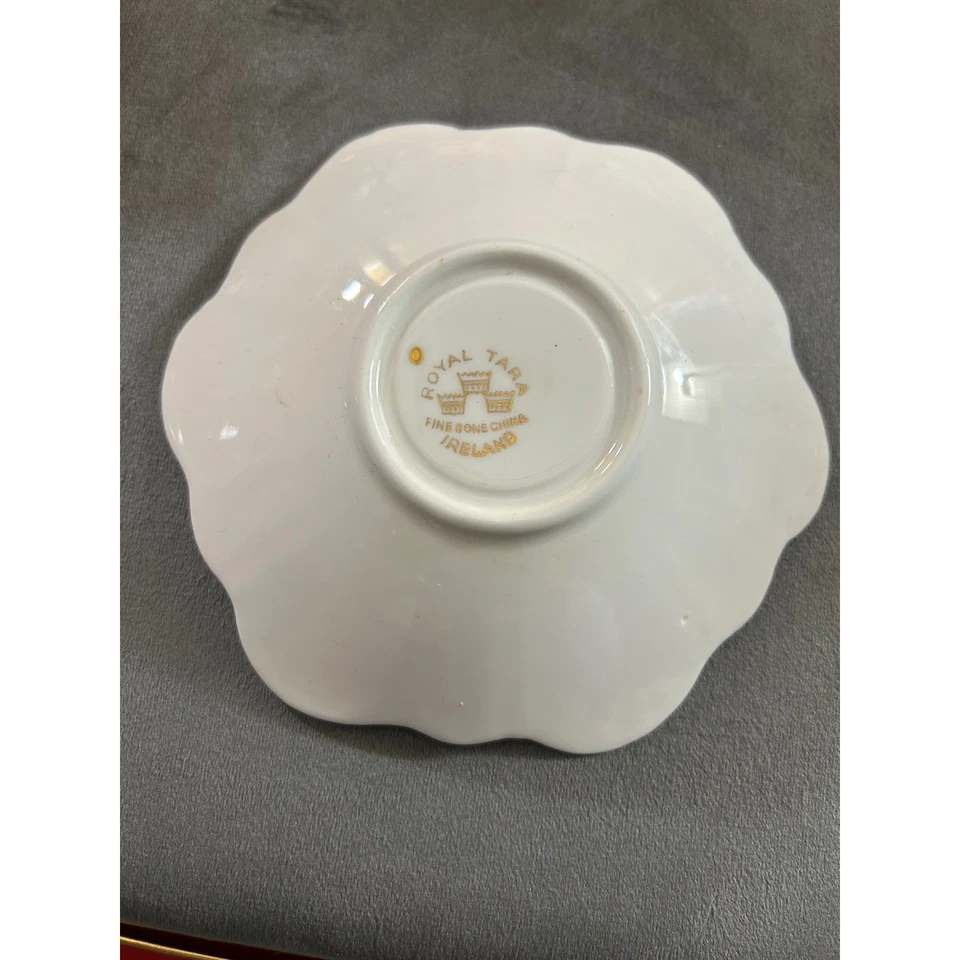 Plato de baratija de recuerdo Royal Tara Ireland. Foto 2 de 3