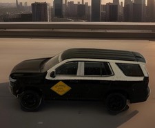 Greenlight Exclusive 2023 Chevrolet Tahoe 100th Anniversary DE State Police