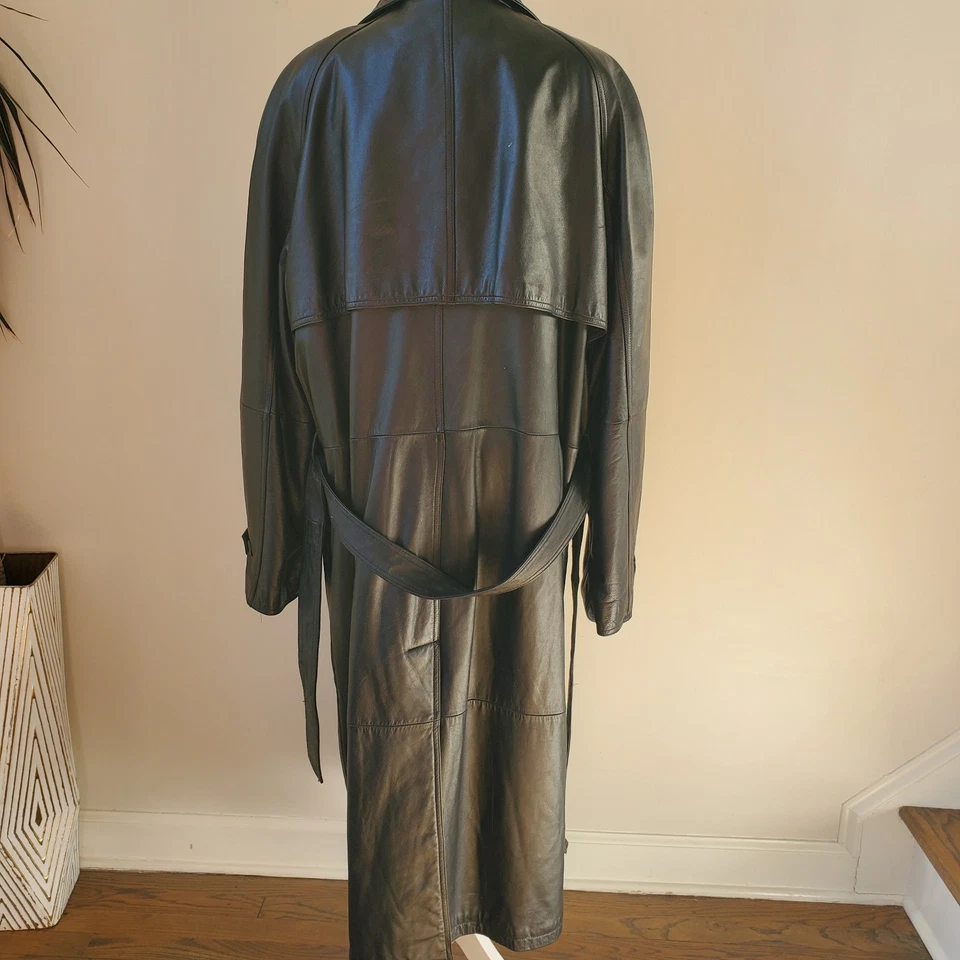 Vintage LINEAGE 90' Black Heavy Insulated Leather Long Men's Trench Coat Sz XL - Image 2 of 4