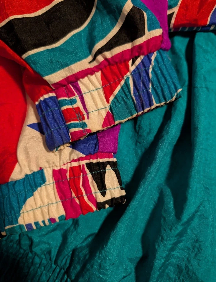 90 年代 Sunterra Petite 抽象/几何印花风衣夹克,尺寸 L,复古 — 第 3/4 张图片