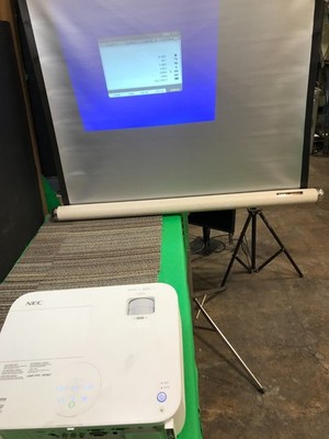 *NEC M322X DLP Projector 3200 ANSI  CONFERENCE Room 1080p HDMI VARIOUS LAMP HRS.
