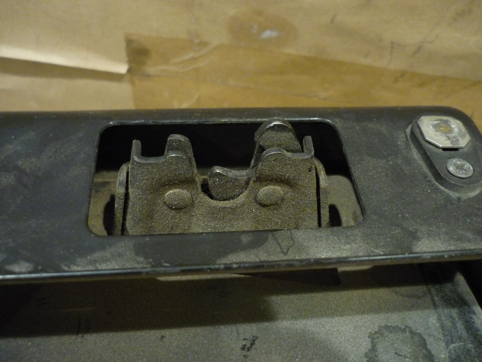 Ferrari 360  Engine Bonnet/Lid Lock & Housing - Part 65732400-65756100-65756300