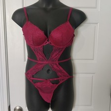 Victoria's Secret Rose Lace Lightly Lined Strappy Teddy Size L New Without Tags