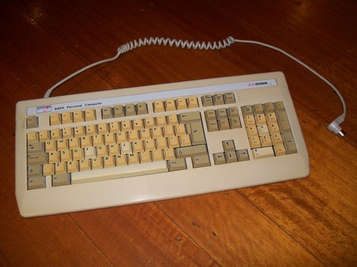 AMSTRAD PC2086 640K PERSONAL COMPUTER KEYBOARD VINTAGE