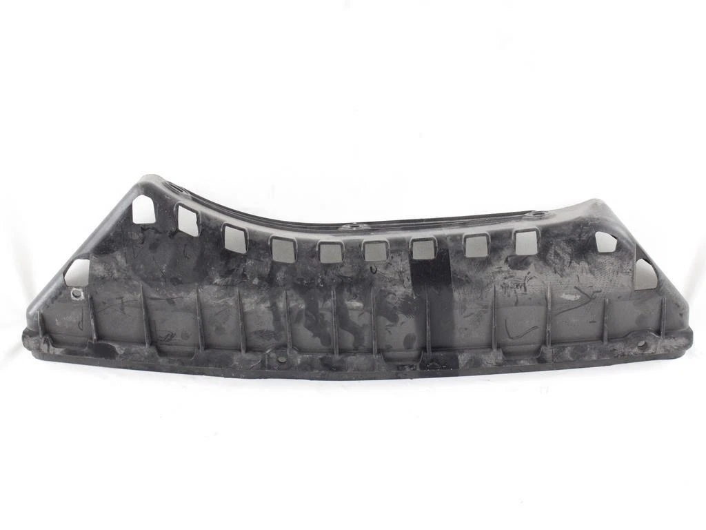 51127056388 Halterung Zentral Stoßstange Hinten BMW 530 D 3.0 