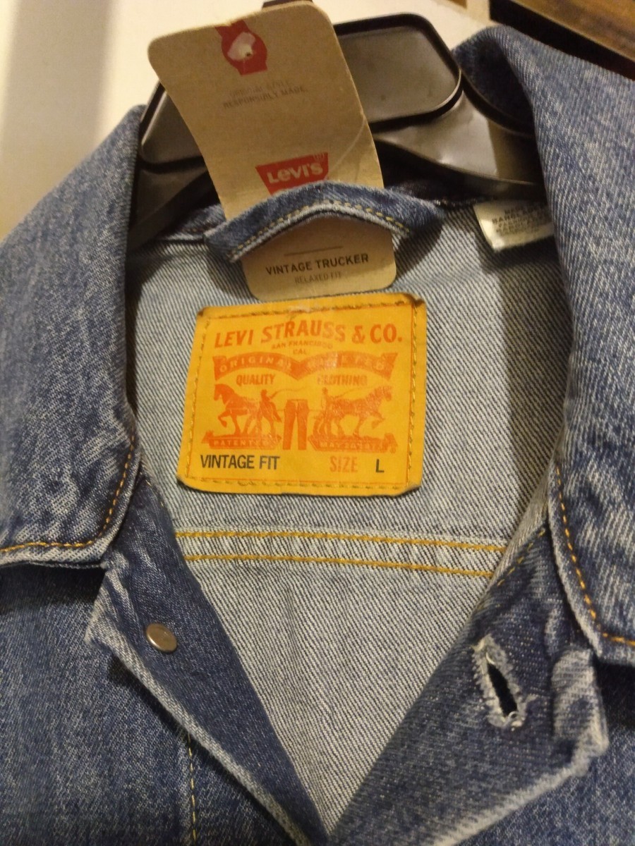 Levi's Premium Denim Jacket Vintage Style Relaxed Fit Trucker L