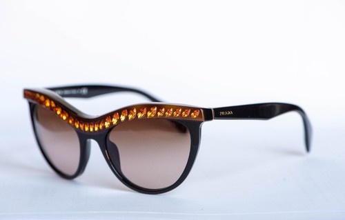 Vintage Prada SPR 04P Sunglasses in black with orange diamonds - 第 2/10 張圖片
