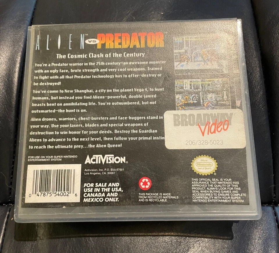 Alien Vs Predator Cartridge and manual in video store box SNES - Image 2 of 4