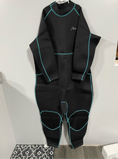 NWT Hevto Youth Neoprene Wetsuit Dive Snorkeling Swimwear Size 26