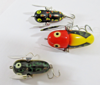 Vintage HEDDON “Crazy-Crawler” Fishing Lures, Plastic (3) Lot Reg