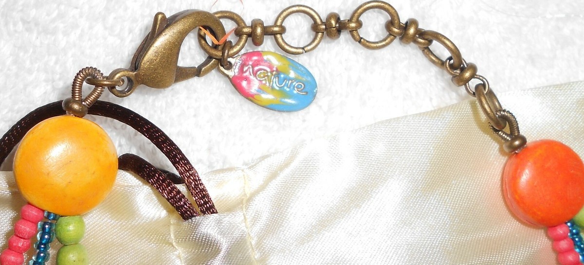 Bracelet Estival Nature Bijoux Avec Pendentif - Multicolore, à Breloques - Occasion