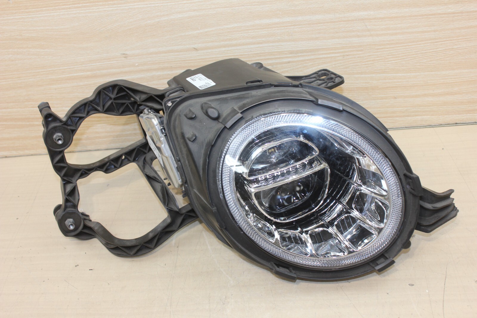 17-20 BENTLEY BENTAYGA HID AFS LED ADAPTIVE LIGHT HEADLIGHT ASSEMBLY OEM RIGHT