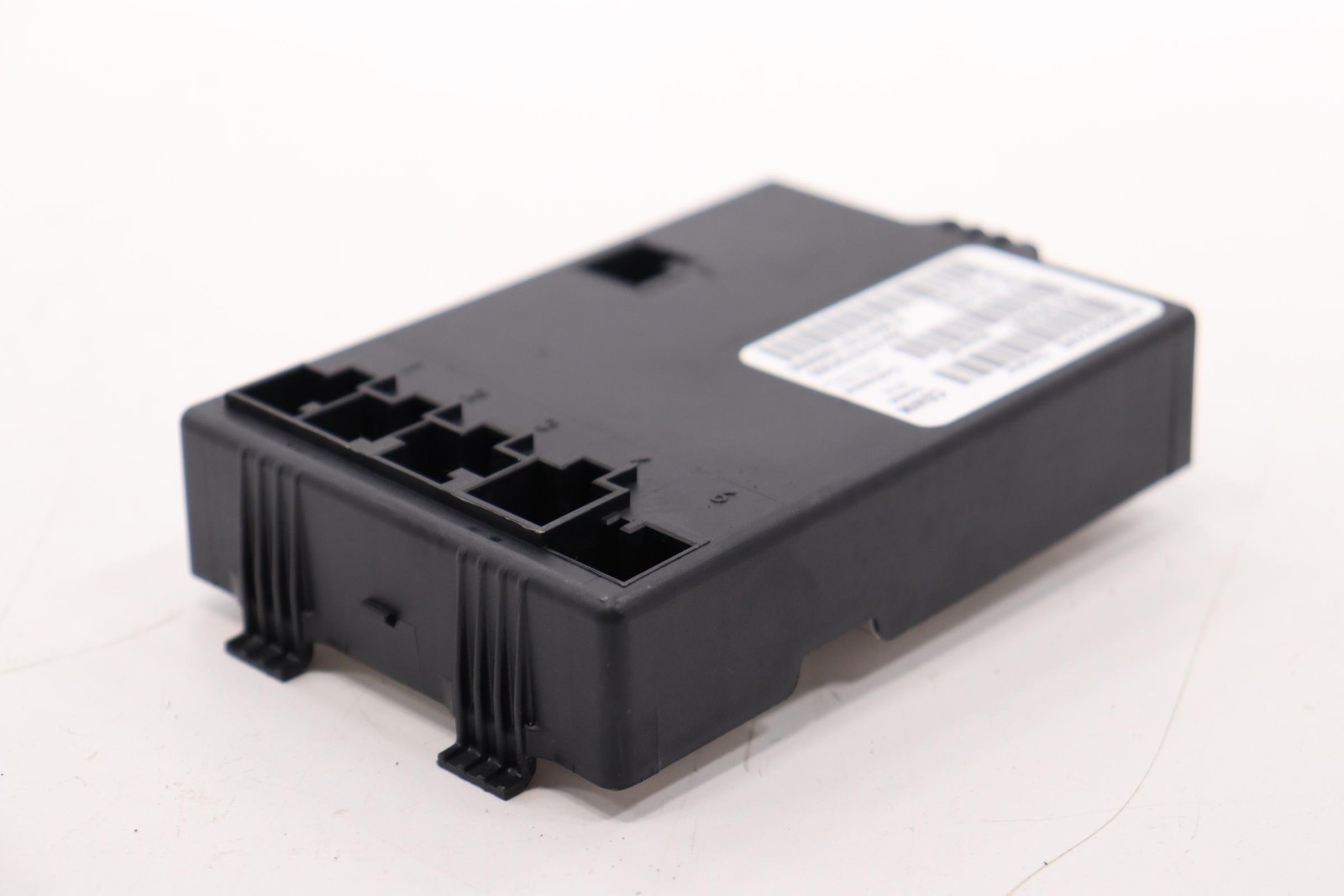 2014 - 2024 MASERATI GHIBLI FRONT RIGHT SEAT HEATER CONTROL MODULE OEM 670035027