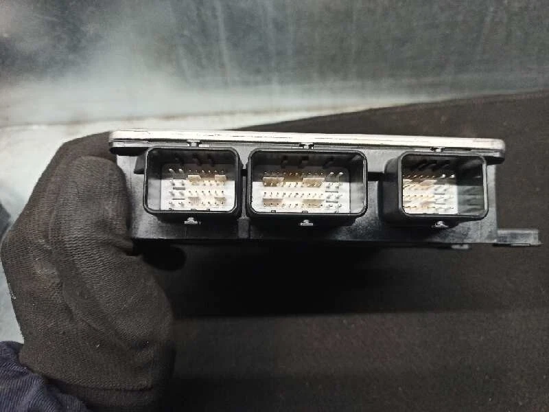 3S7Q9F954AA centralina motore per FORD MONDEO III (B5Y) 2.0 16V TDDI 3291181 - Immagine 4 di 4