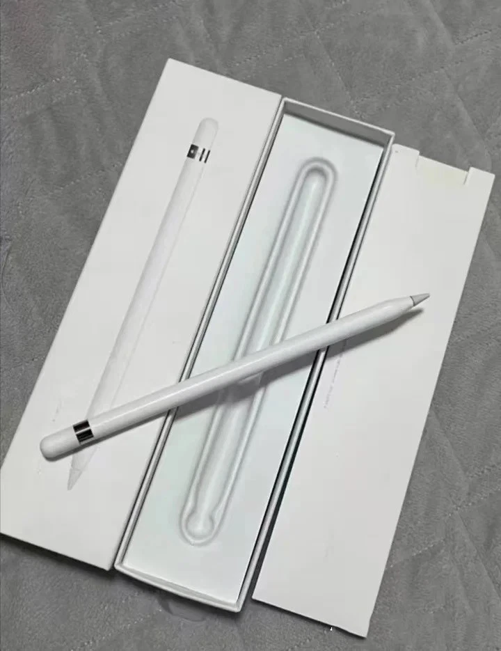 Apple Pencil (1st Generation) - with USB-C to Apple Pencil Adapter iPad Stylus/ - Image 3 of 4