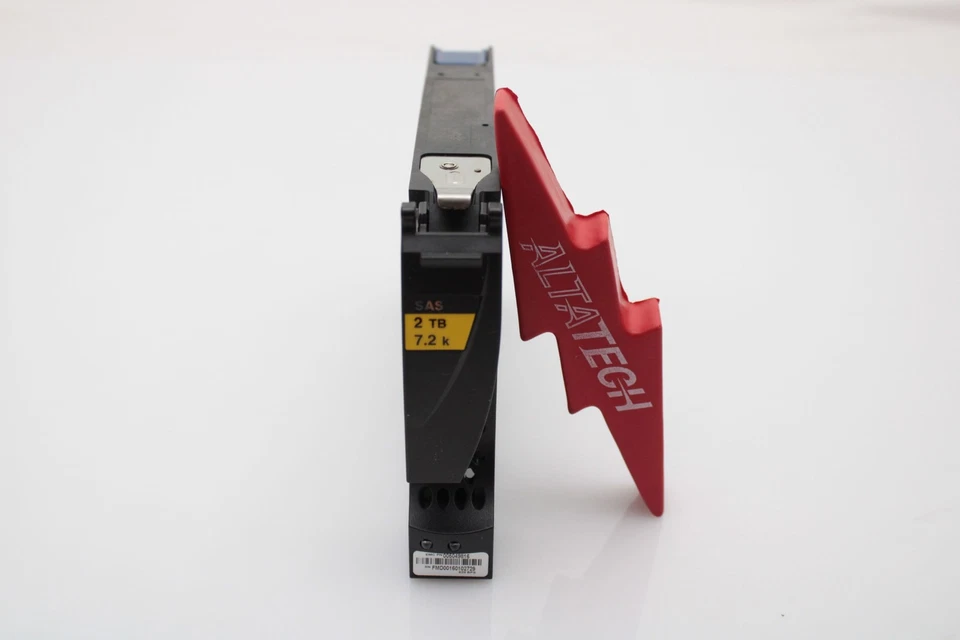 EMC 005049816 2TB 7.2K SAS 3.5 6G VNX5300 - Image 2 of 4