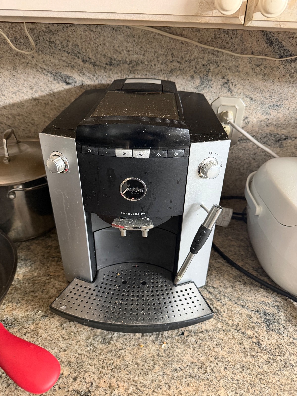 Jura Impressa F7 Automatic Espresso Machine