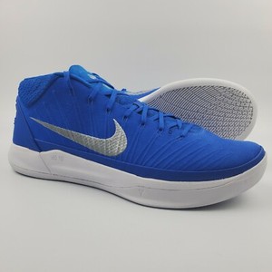 kobe bryant blue shoes
