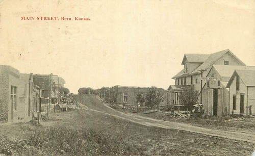 Postcard Main Street Scene, Bern, Kansas - used in 1912 - 第 1/2 張圖片