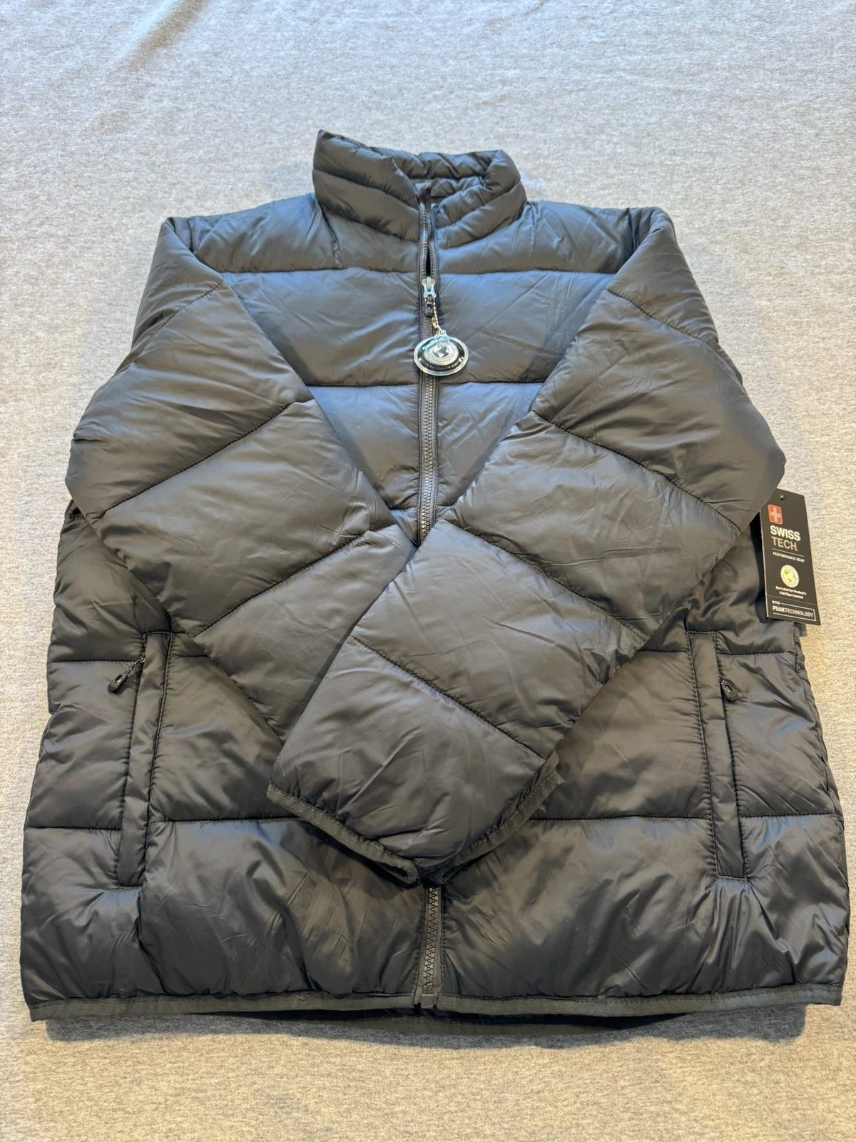 NWT Mens Swiss Tech Packable Puffer Jacket Performance Gear Medium Gray winter
Opens in a new window