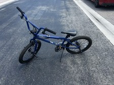 Mongoose Mode 180BMX  BIKE
