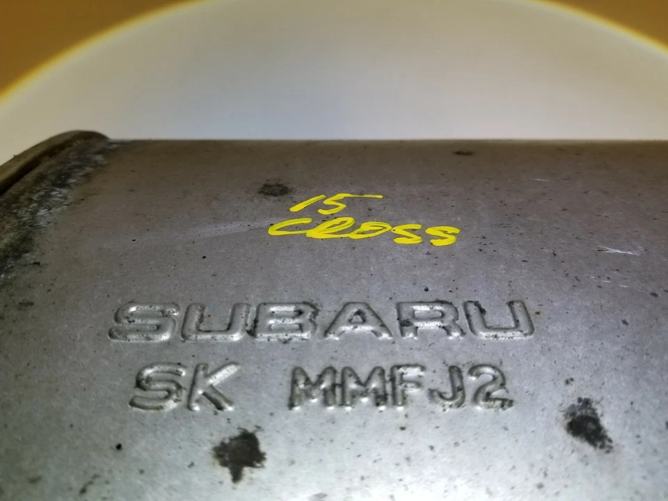 13 14 15 SUBARU XV CROSSTREK SILENCIADOR ESCAPE TRASERO OEM 86K Foto 3 de 4