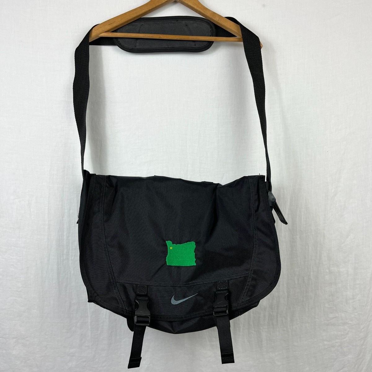 nike✴︎メッセンジャーバッグ Deadstock Nike Messenger Bag 