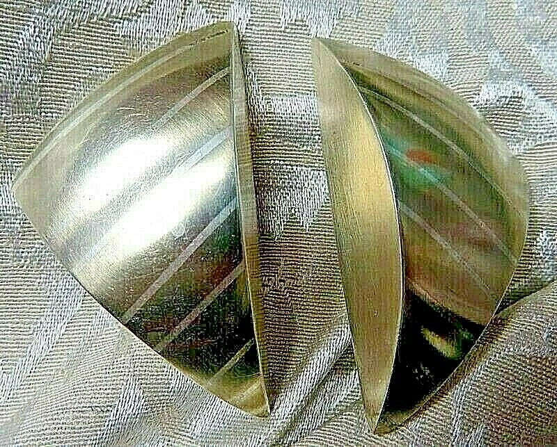 Pendientes de clip Tony Papp de diseñador modernista de ley con líneas verticales de 2"x2" Foto 2 de 3