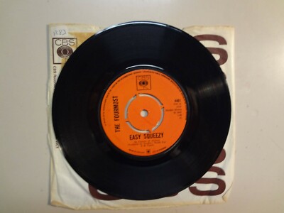 FOURMOST: Easy Squeezy 3:00- Do I Know You? 2:22-U.K. 7'' 1969 CBS Records 4461 