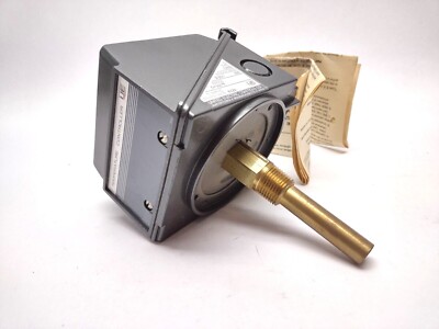 United Electric C300 Temperature Controller 9305 103 0 to 225 Degrees Fahrenheit