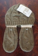 New with tags Mothercare Mittens and Hat set Green coloured baby 0-3 Months